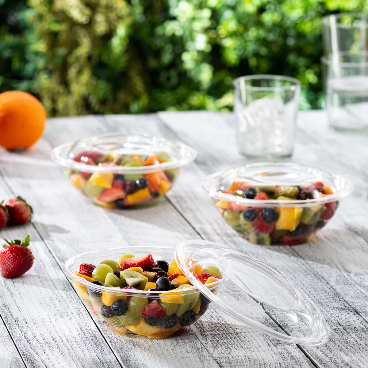 24 oz. Plastic Salad Bowls To-Go With Airtight Lids