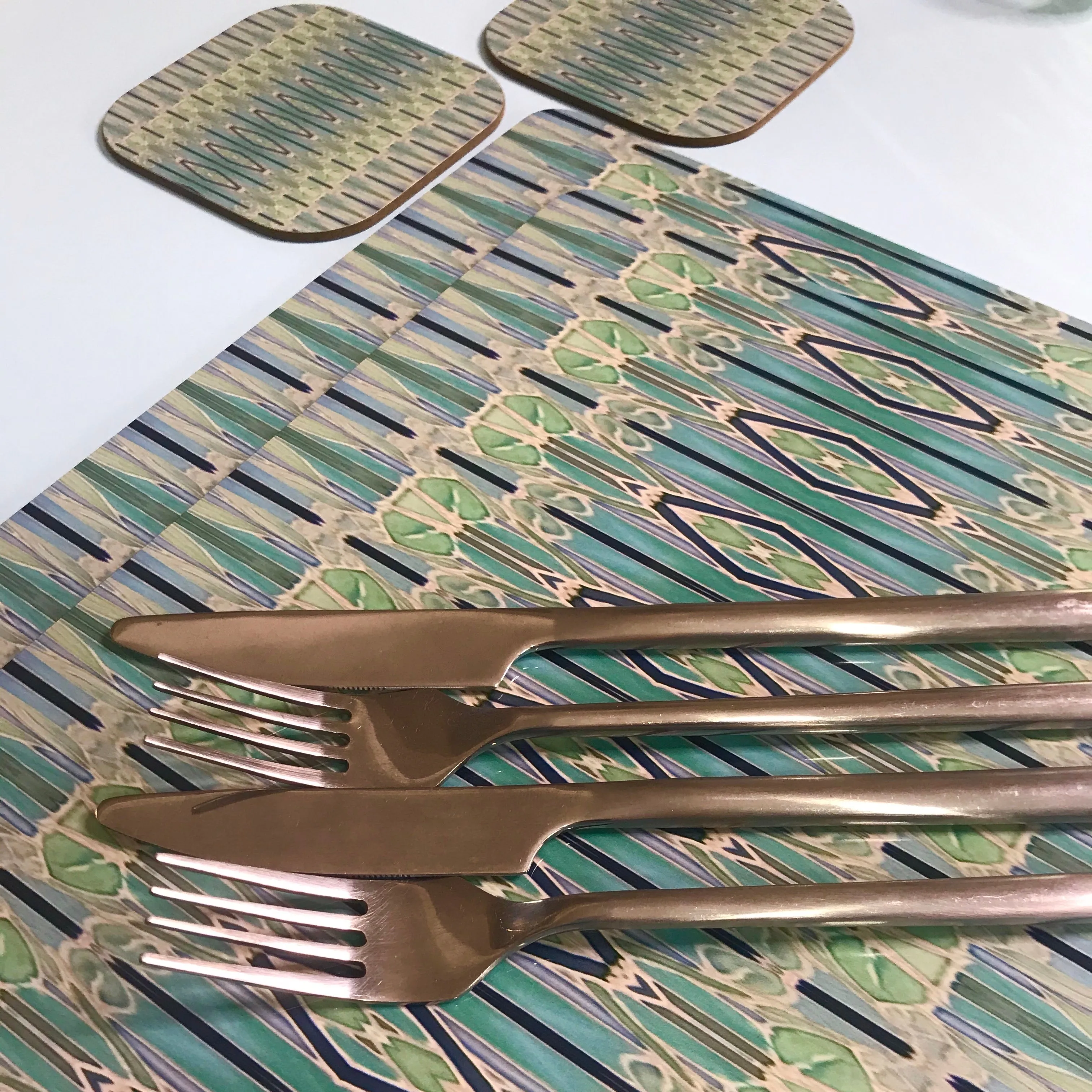 Deco Style duck egg, sage, turquoise Table Mats - green chopping boards