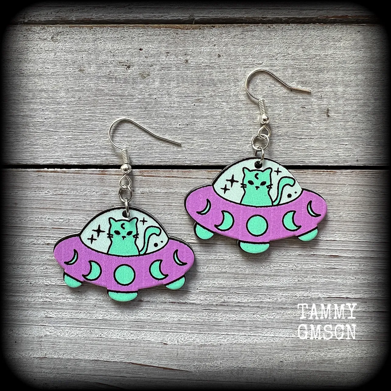 Space cat earrings-UFO earrings