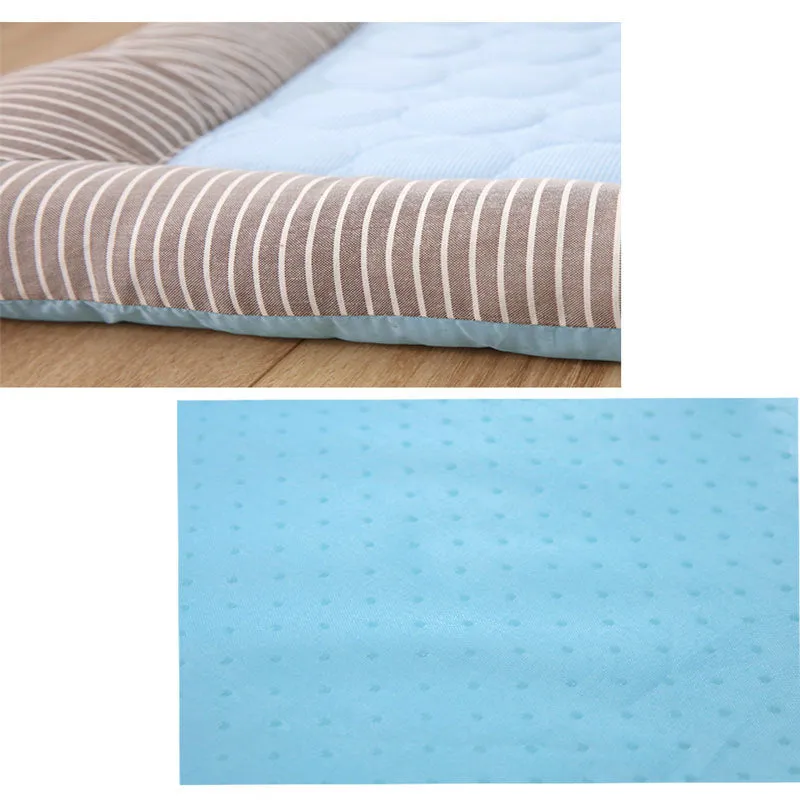 Supreme Cooling Pet Pad - Portable and Washable Summer Mat for Dogs and Cats in Blue and Pink